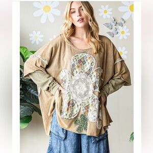 Oli & Hali Mixed Print Flower Applique Top